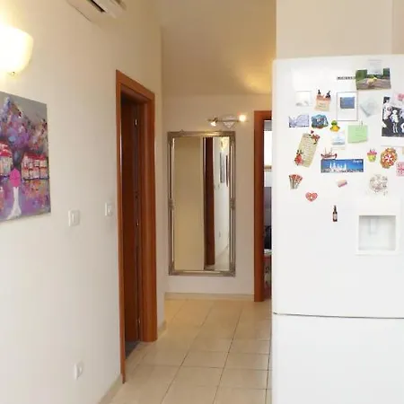 Panoramic Artsy Nest, Apartment *